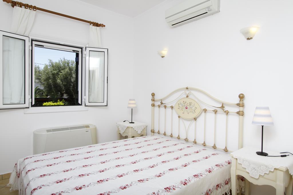 Saint Thomas Village Lefkada City Ruang foto